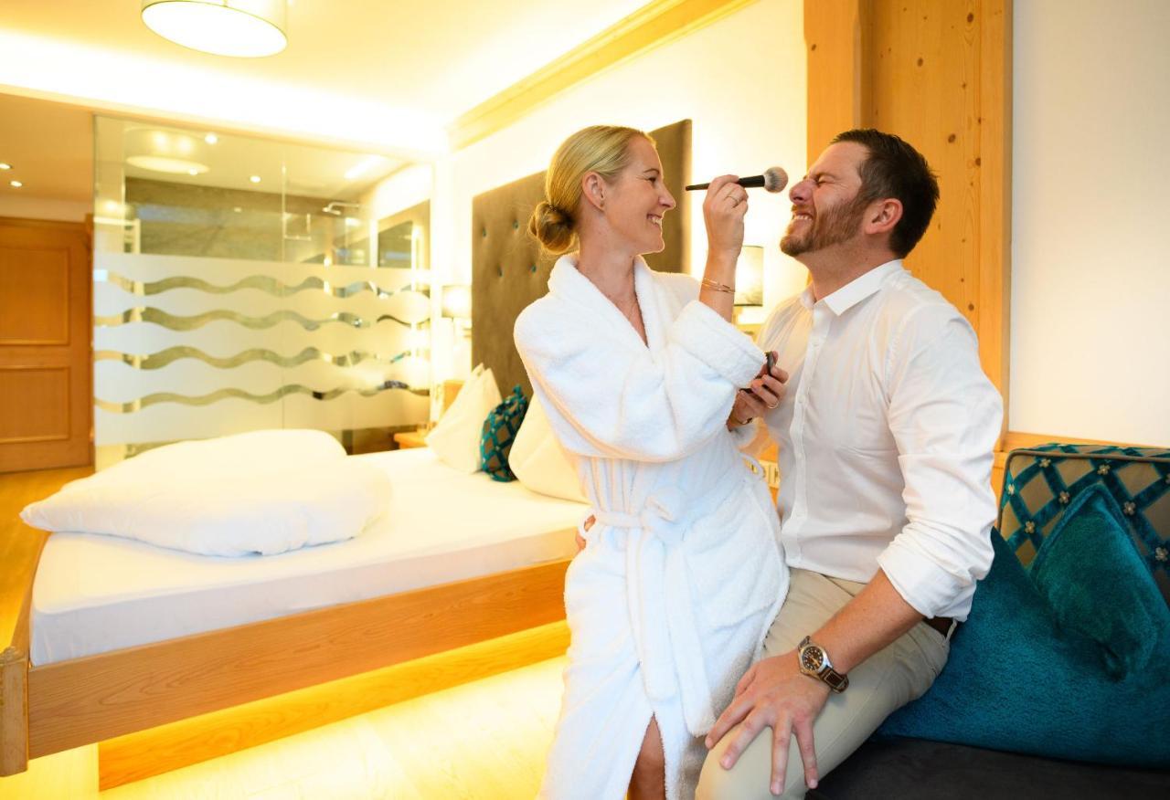 ראוריס Hotel Alpina מראה חיצוני תמונה