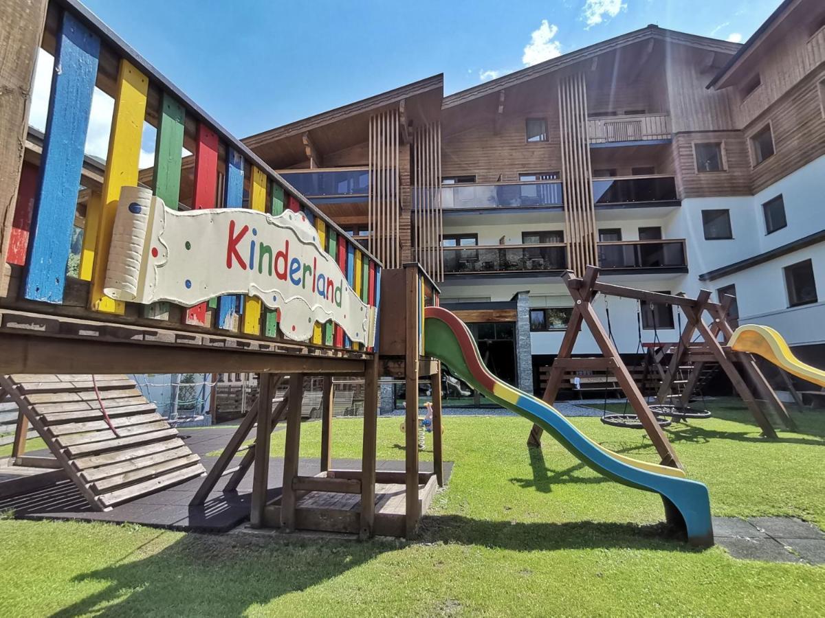ראוריס Hotel Alpina מראה חיצוני תמונה