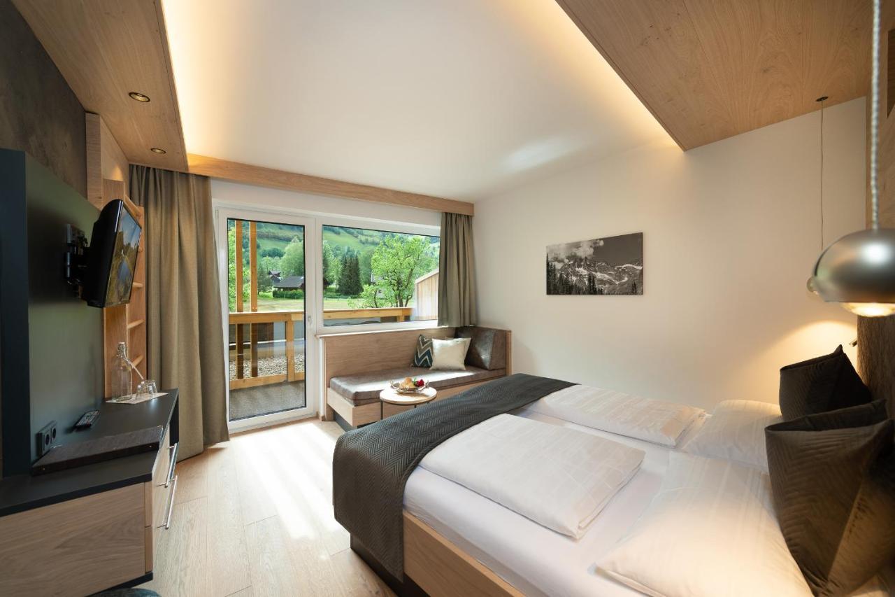 ראוריס Hotel Alpina מראה חיצוני תמונה