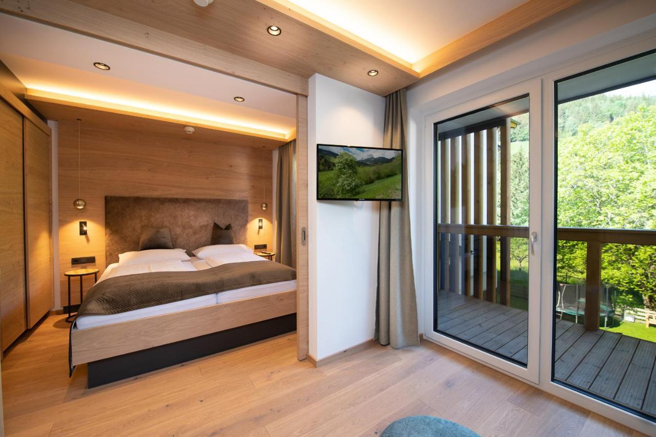ראוריס Hotel Alpina מראה חיצוני תמונה
