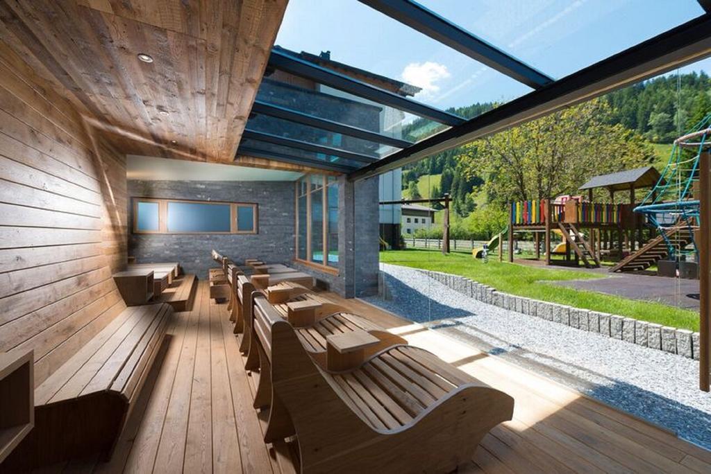 ראוריס Hotel Alpina מראה חיצוני תמונה