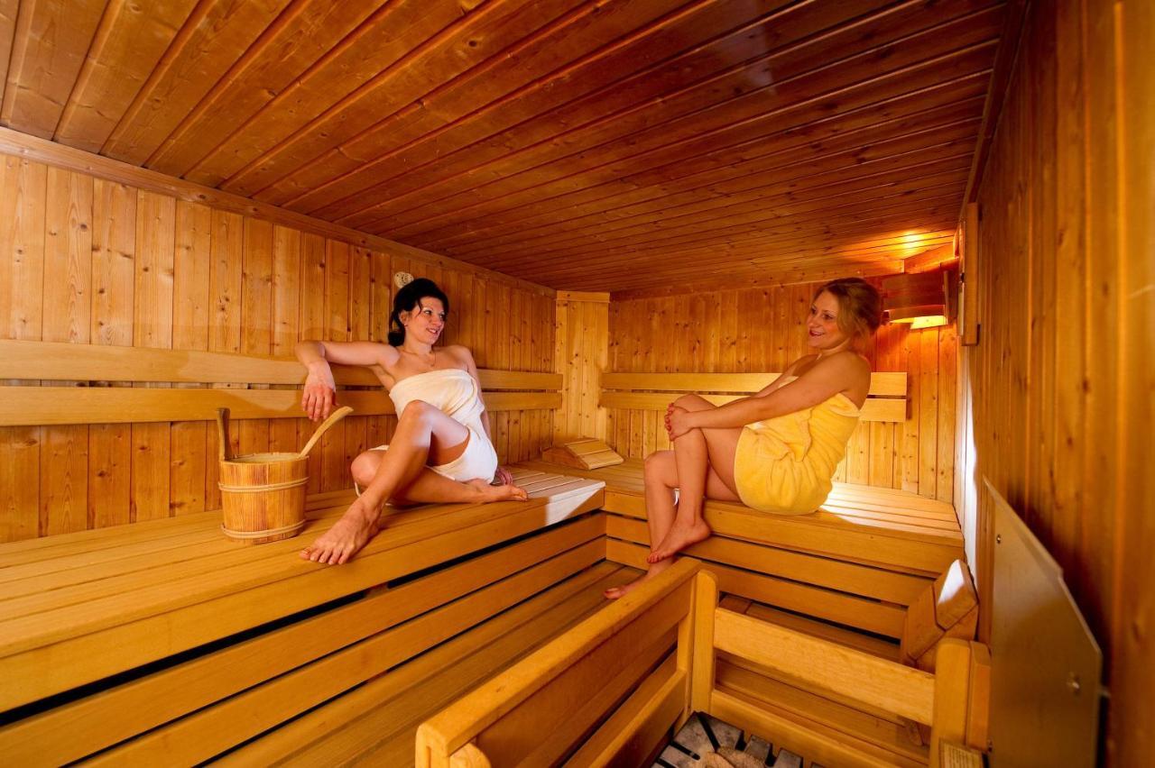 ראוריס Hotel Alpina מראה חיצוני תמונה